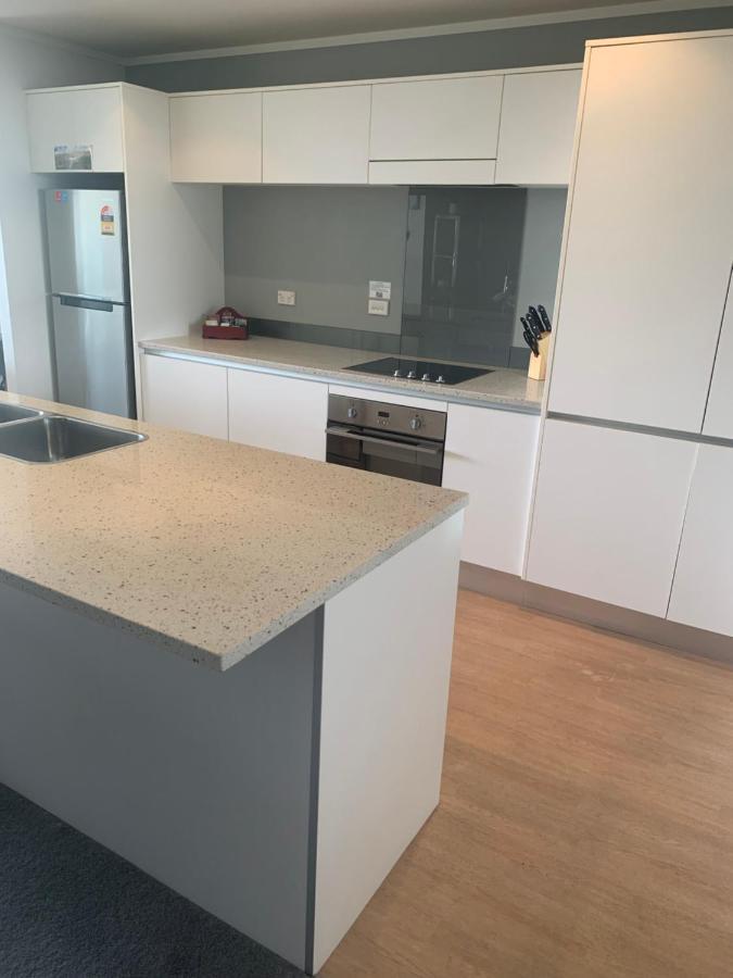 Quayside Luxury Apartments Уакатане Экстерьер фото
