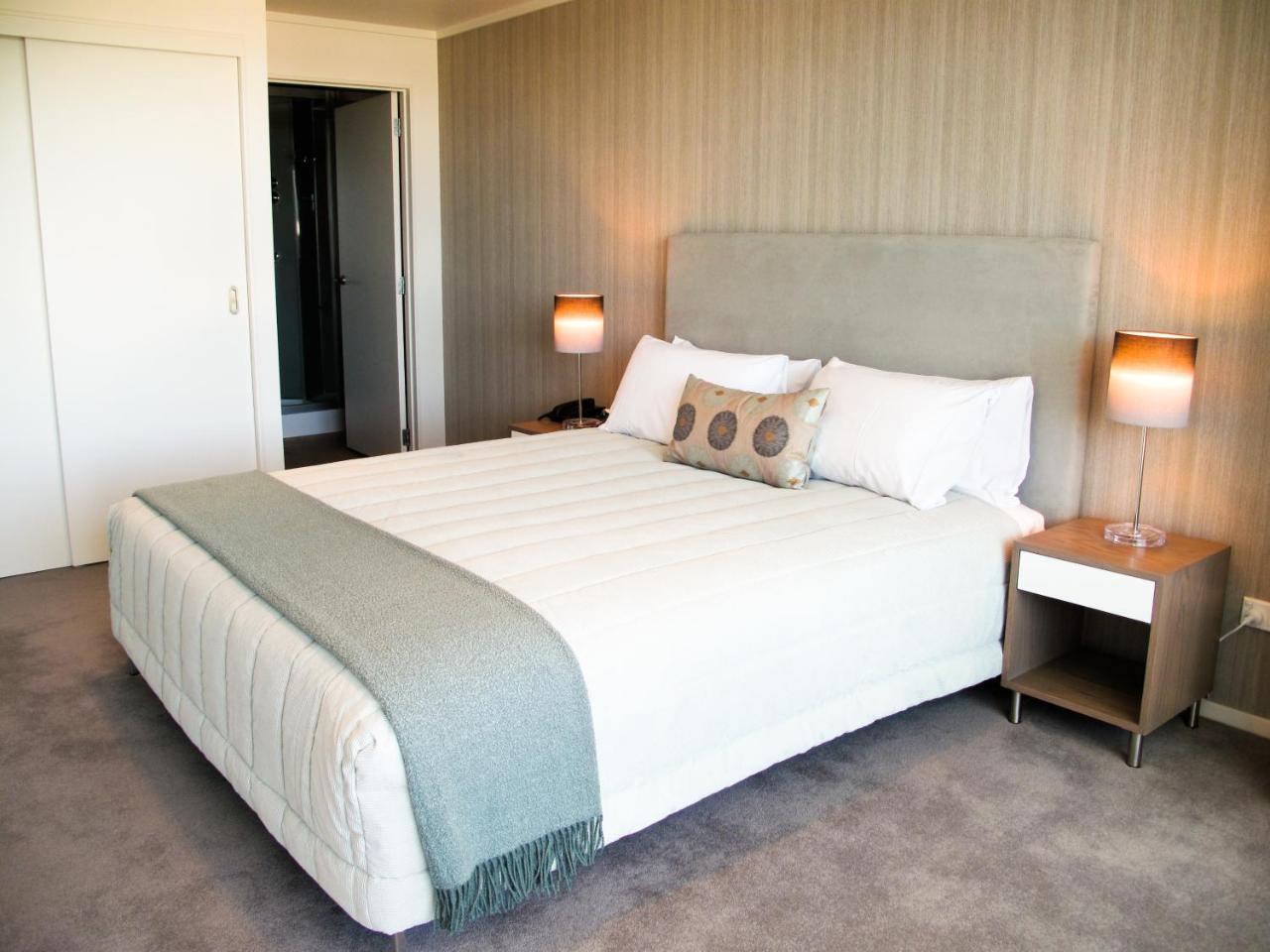 Quayside Luxury Apartments Уакатане Экстерьер фото