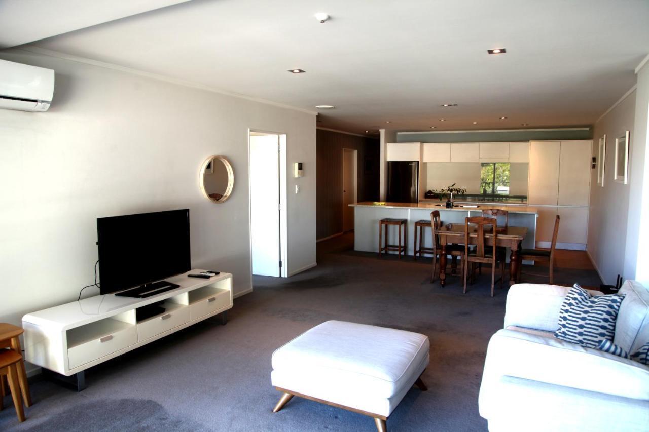 Quayside Luxury Apartments Уакатане Экстерьер фото